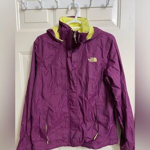 The North Face Women’s Large Rain Jacket